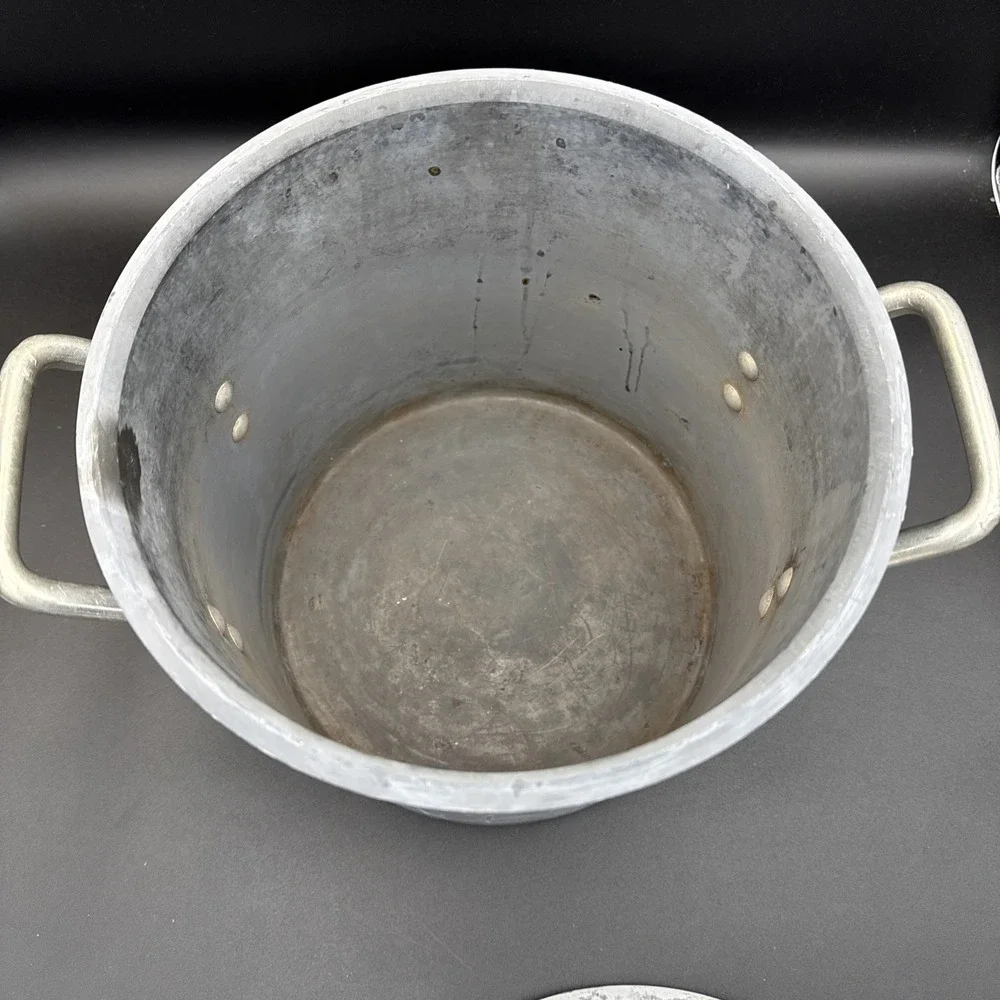 Vintage Used Commercial Aluminum Cookware Toledo Ohio 808 8QT Pot with 310C Lid